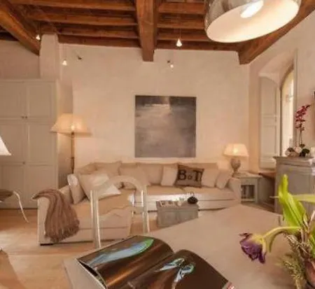 Sophisticated Near Navona Square Rom