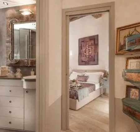 Sophisticated Near Navona Square Διαμέρισμα